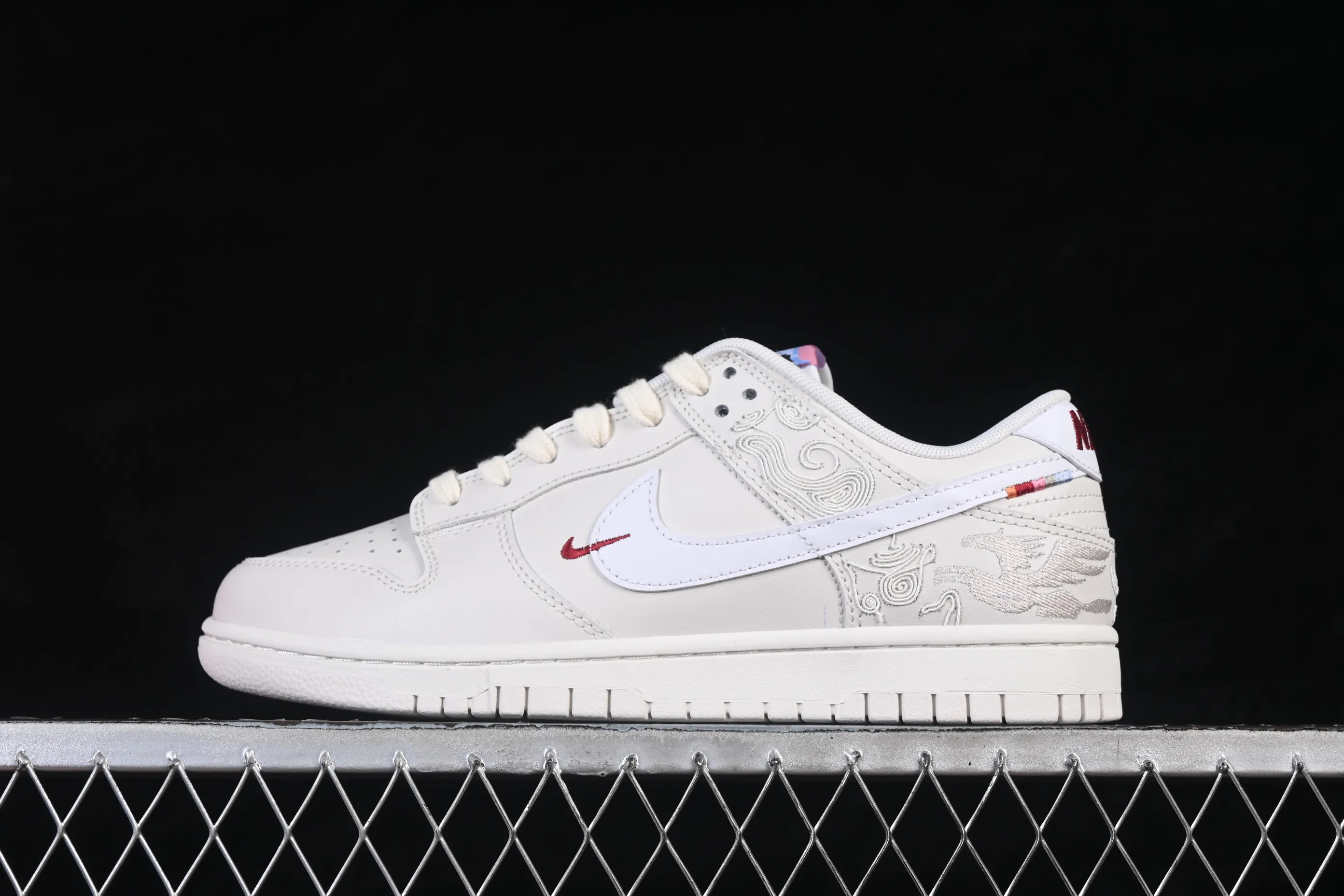All categories Nk SB Dunk series Nk SB Dunk Low low-top sneakers Nike SB Dunk Low Year of the Horse limited low-top casual skateboard shoes WW1228-174